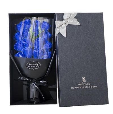 Caixa de flores de papelão para o Dia da Mãe Flores e plantas preservadas para mostrar seu amor
