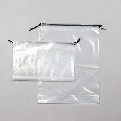 Pacote de armazenamento de roupas personalizadas com saco de PE de corda e bolso de plástico transparente