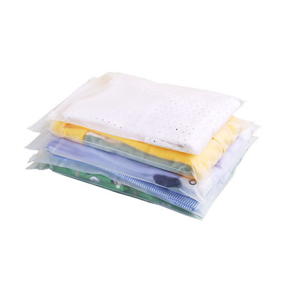 Impressão ecológica Sacos de embalagem de plástico com fecho de fechadura para roupas 0.08mm Custom Dusty
